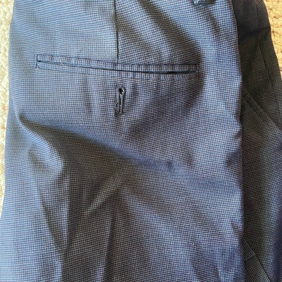 Men’s size small 38L Tommy Hilfiger two-piece suit Blue T23 - Picture 5 of 9